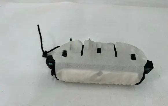 Volkswagen Touareg II Passenger airbag 7P6880204C