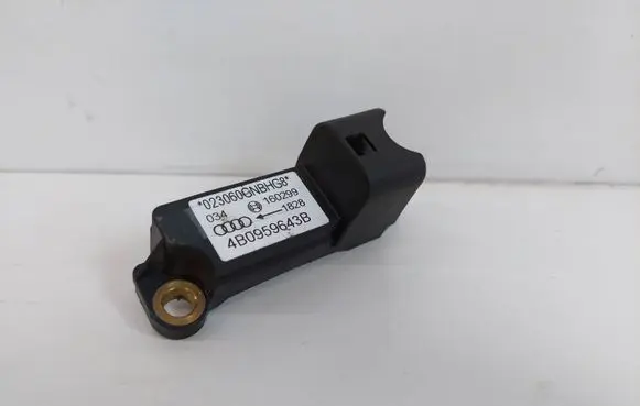 Audi A4 S4 B5 8D Airbag deployment crash/impact sensor 4B0959643B 160299 023060GNBHG8