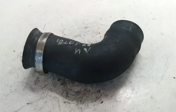 Audi A4 S4 B7 8E 8H Intercooler hose/pipe 8E0145837G