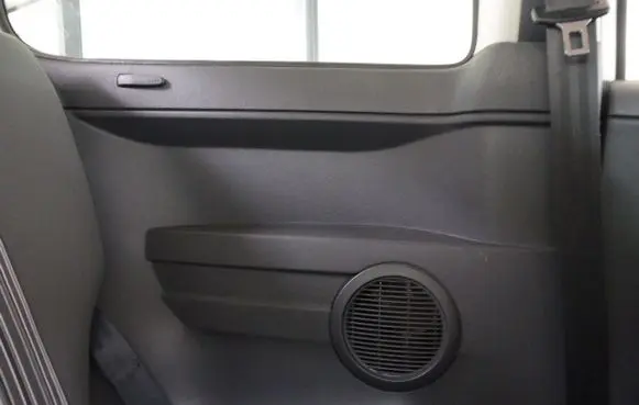 Volkswagen Fox Rear door card panel trim