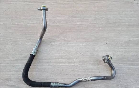 Volvo V60 Air conditioning (A/C) pipe/hose 31315120