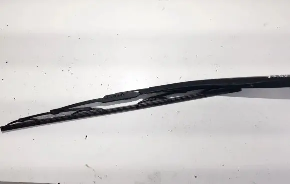 Lexus IS 220D-250-350 Front wiper blade arm