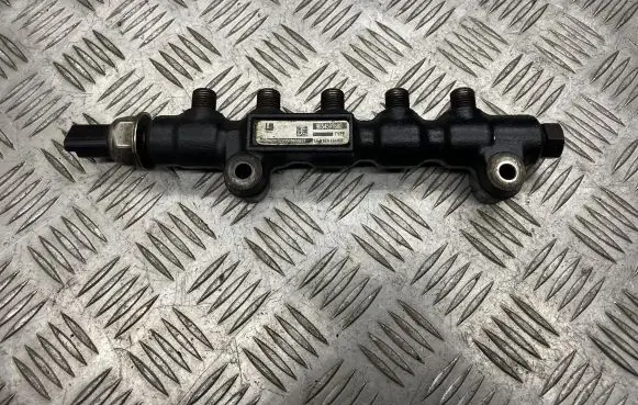 Citroen C4 I Fuel main line pipe 9654592680 A0942015205