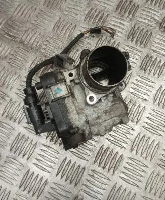 Opel Signum Throttle valve 5H0NM757F 20150523A3