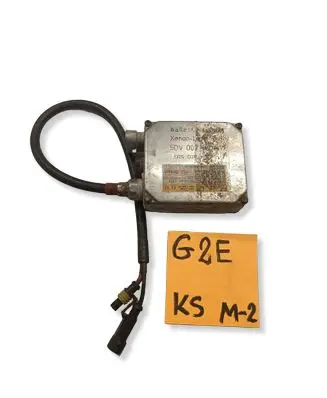 Volkswagen PASSAT B5 Voltage converter/converter module 5DV00776071
