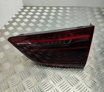 BMW X6 F16 Tailgate rear/tail lights 7438826