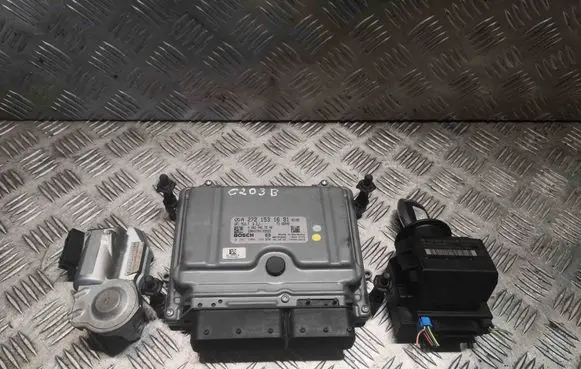 Mercedes-Benz C W203 Engine ECU kit and lock set 2095453308 2034621130