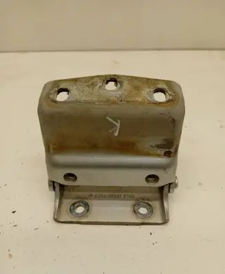Mercedes-Benz Vito Viano W639 Tailgate/trunk/boot hinge 6397400037