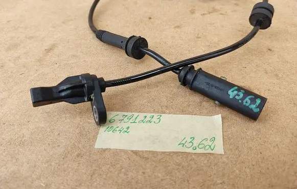 BMW 3 F30 F35 F31 ABS brake wheel speed sensor 6791223 34526791223 34526884422