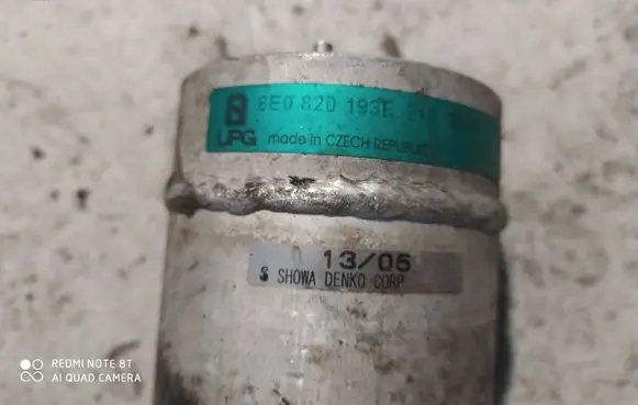 Audi A4 S4 B7 8E 8H Air conditioning (A/C) air dryer 8E0820193E
