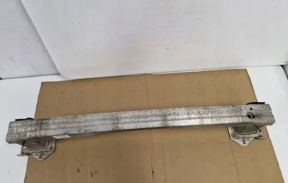 Peugeot 308 Front bumper support beam 9656741380