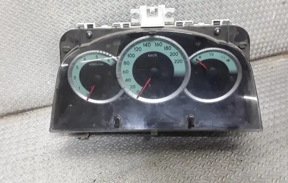 Toyota Corolla Verso AR10 Speedometer (instrument cluster) 838000F060M