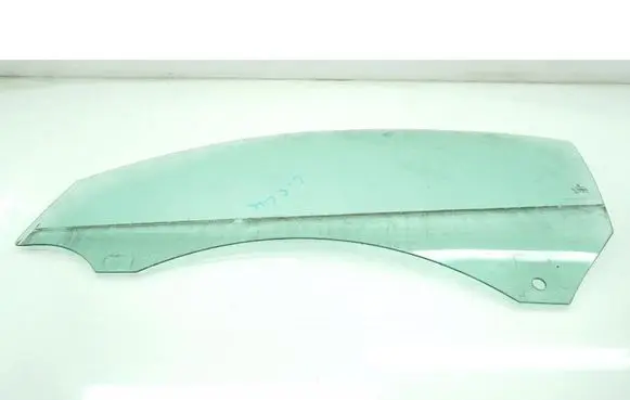 Mercedes-Benz SLK R172 Front door window glass four-door