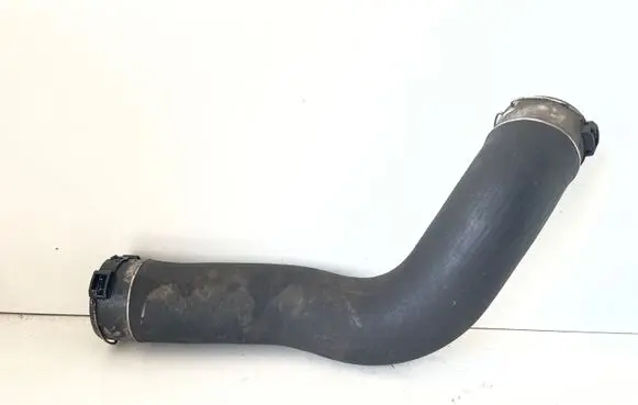 BMW 5 F10 F11 Intercooler hose/pipe