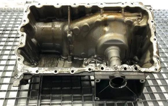 BMW 3 F30 F35 F31 Oil sump 7601942