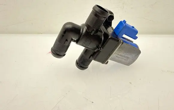 Nissan Juke II F16 Coolant heater control valve 4535000140