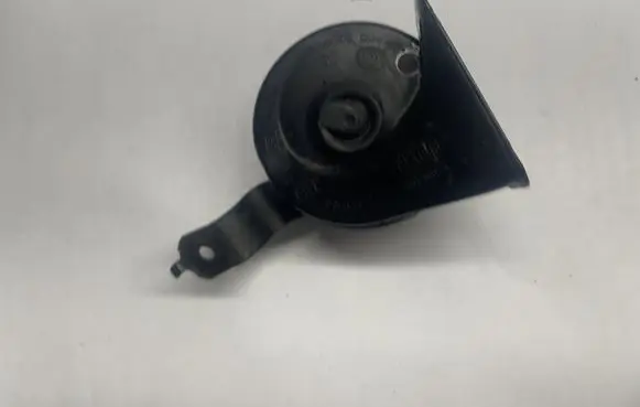 Dodge Durango III Horn signal A046495 007042