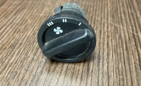 Ford Transit Other switches/knobs/shifts 78GG18578AA