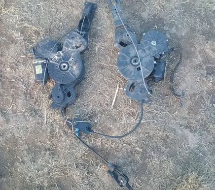Citroen C8 Rear door window regulator motor 
