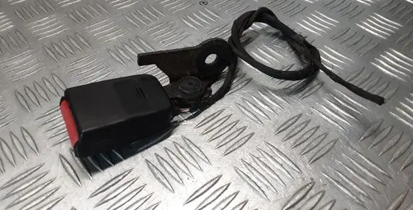Renault Latitude (L70) Rear seatbelt buckle 888429402R