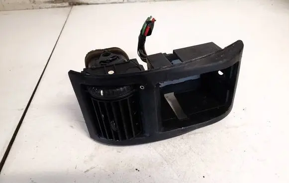 Opel Astra G Dash center air vent grill 90560336