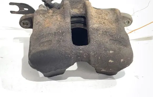 Audi A4 S4 B6 8E 8H Front brake caliper 