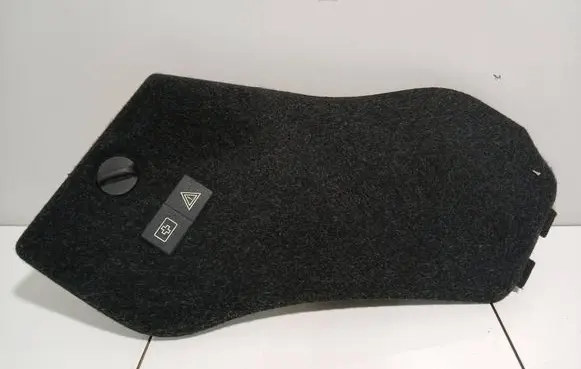 BMW 1 E81 E87 Front trunk storage compartment 3088