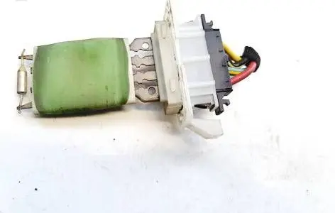 Volkswagen Jetta V Heater blower motor/fan resistor 