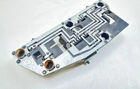 Peugeot 406 Tail light bulb cover holder 2255G