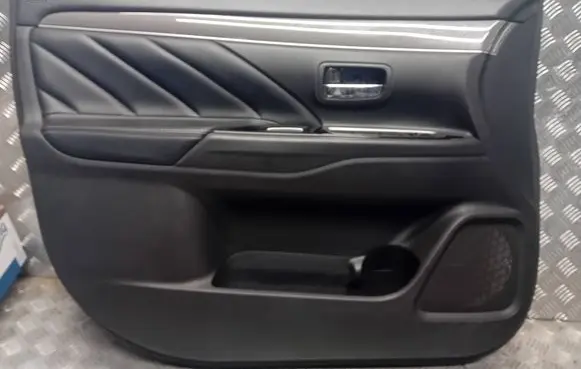 Mitsubishi Outlander Door card panel trim set 