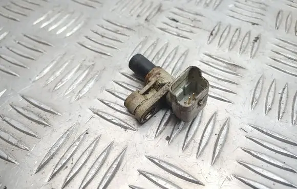 Peugeot 307 Camshaft position sensor 9630595680