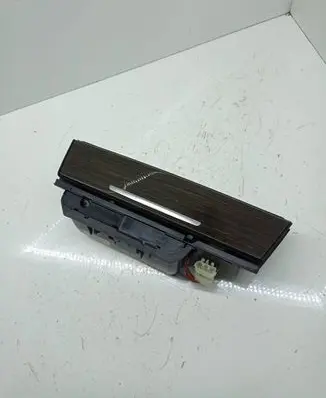 BMW 7 F01 F02 F03 F04 Car ashtray 9119317