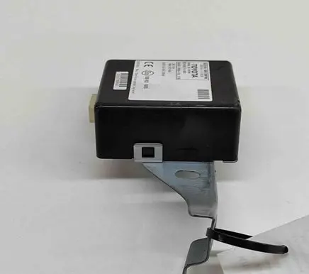 Toyota Hilux (AN10, AN20, AN30) Other devices 8974171030 61B214000