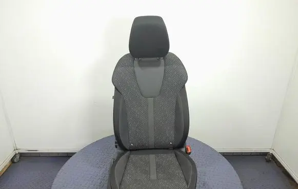 Skoda Octavia 985 Front passenger seat 
