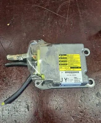 Toyota Avensis T270 Airbag control unit/module 8917005230 219122101