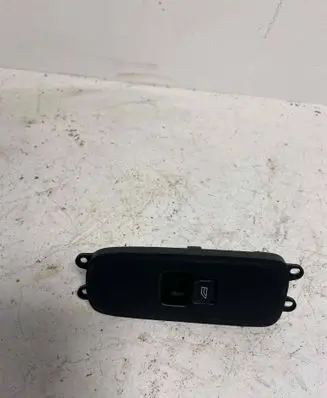 Volvo V50 Electric window control switch 30774162 03451305 01105070441039