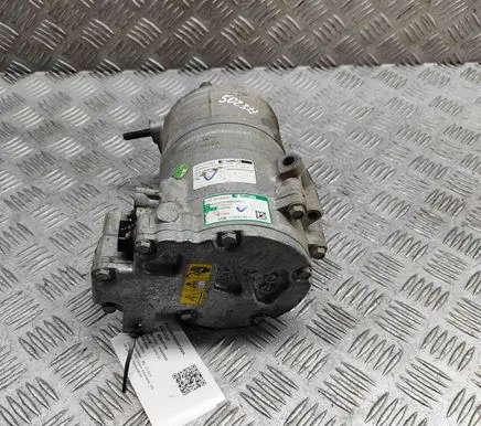 MG ZS Air conditioning (A/C) compressor (pump) 11024145