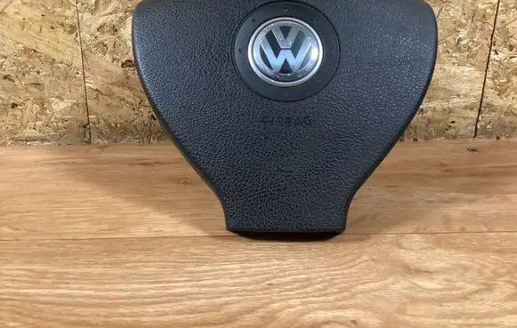 Steering wheel airbag