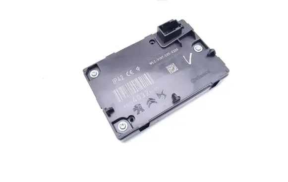 DS Automobiles 9 Wireless charging module 981340328001