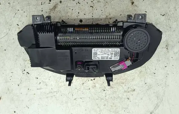 Audi Q7 4M Speedometer (instrument cluster) 4M0920890 0263720446