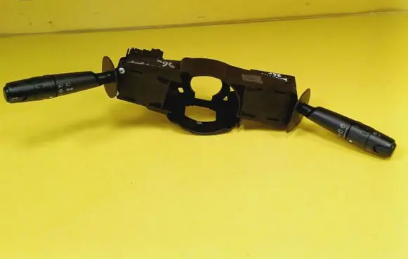 Citroen Xantia Indicator stalk 96063790ZL 96132773ZL