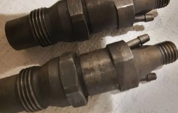 Volkswagen Transporter - Caravelle T4 Fuel injector 068130202G