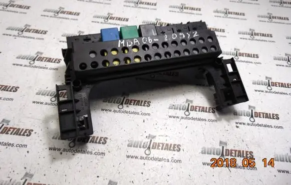 Mercedes-Benz A W169 Fuse module A1695450001