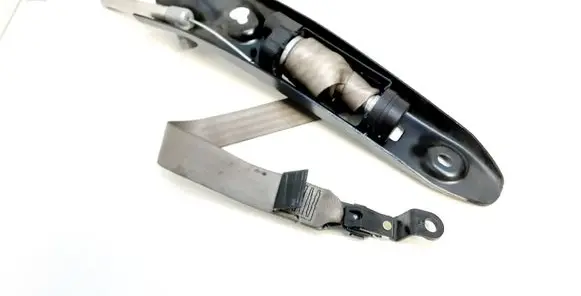 Volvo XC90 Front seatbelt 30675027