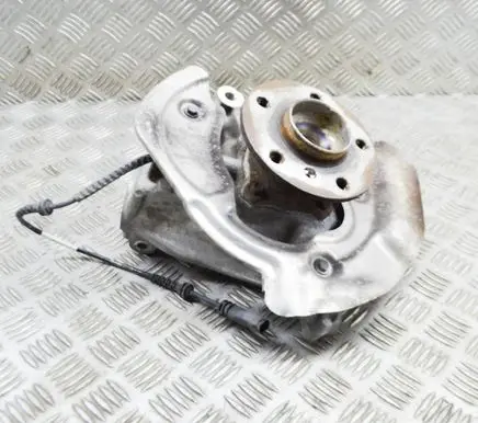 BMW i3 Front wheel hub 6852159