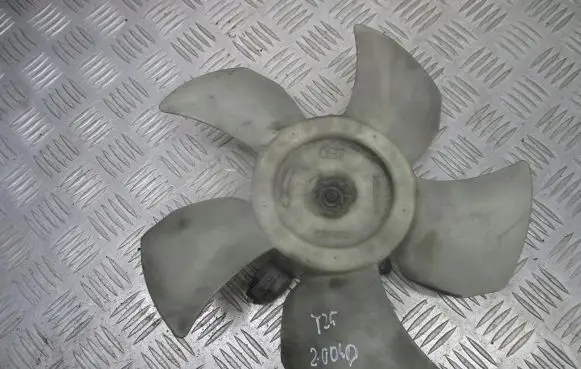 Toyota Avensis T250 Fan set 