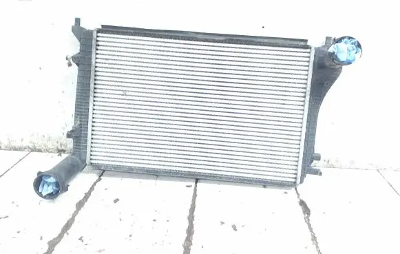 Skoda Octavia Mk2 (1Z) Intercooler radiator 1K0145803J