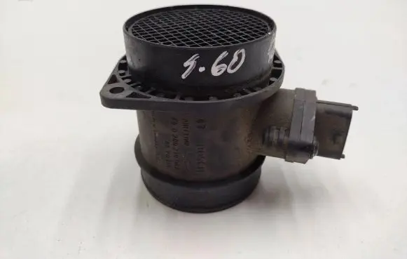 Volvo S60 Mass air flow meter 8670115 0280218088