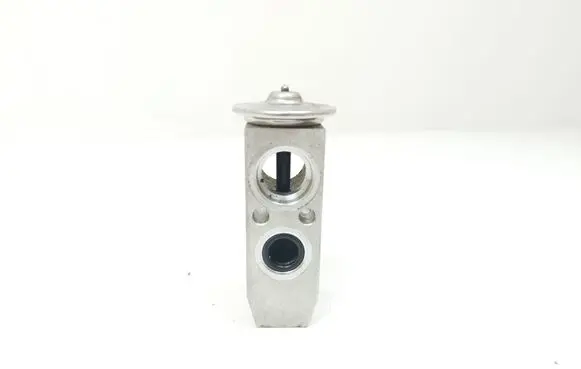 Air conditioning (A/C) expansion valve