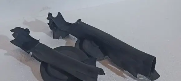 BMW 1 F20 F21 Engine compartment rubber 7307864 7307863